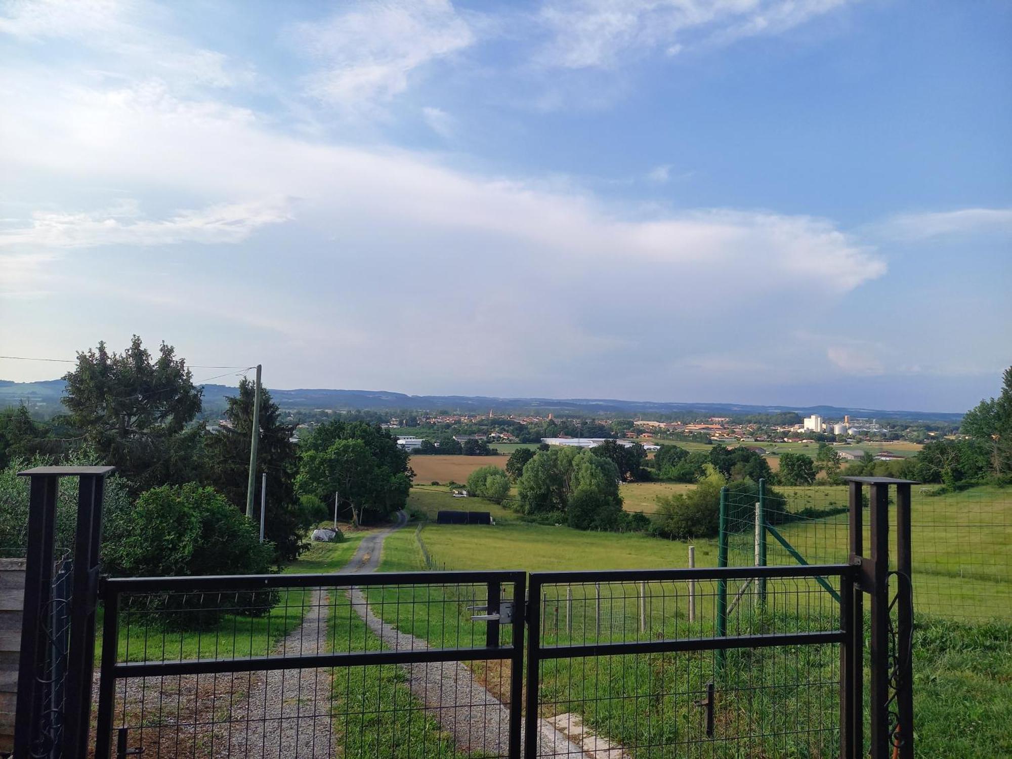 Gites Panoramique Sainte-Livrade-sur-Lot Exteriér fotografie